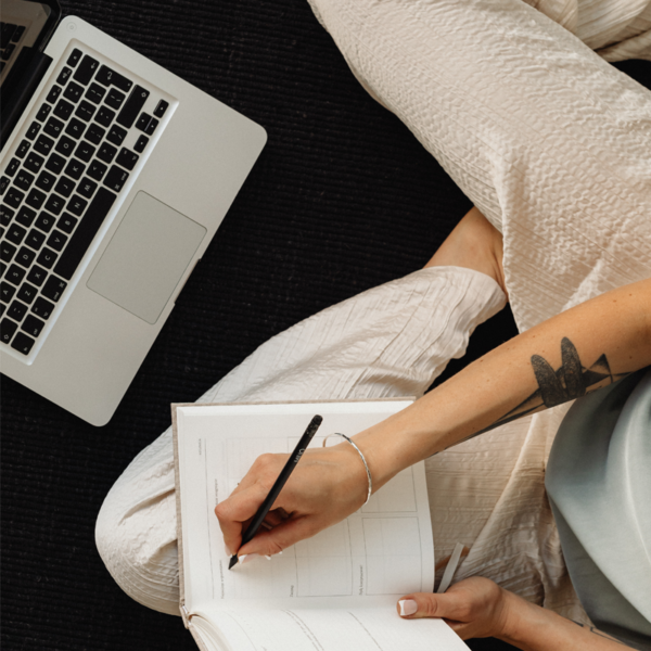 Mindfulness Tips for Working from Home for Busy Women